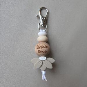 Sleutelhanger | Liefste oma - Taupe